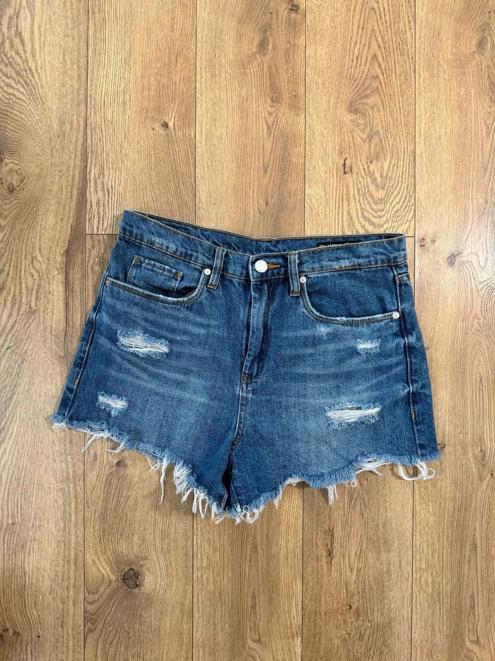 BlankNYC The Barrow Vintage High-Rise Distressed Raw Hem Denim Shorts Size 29